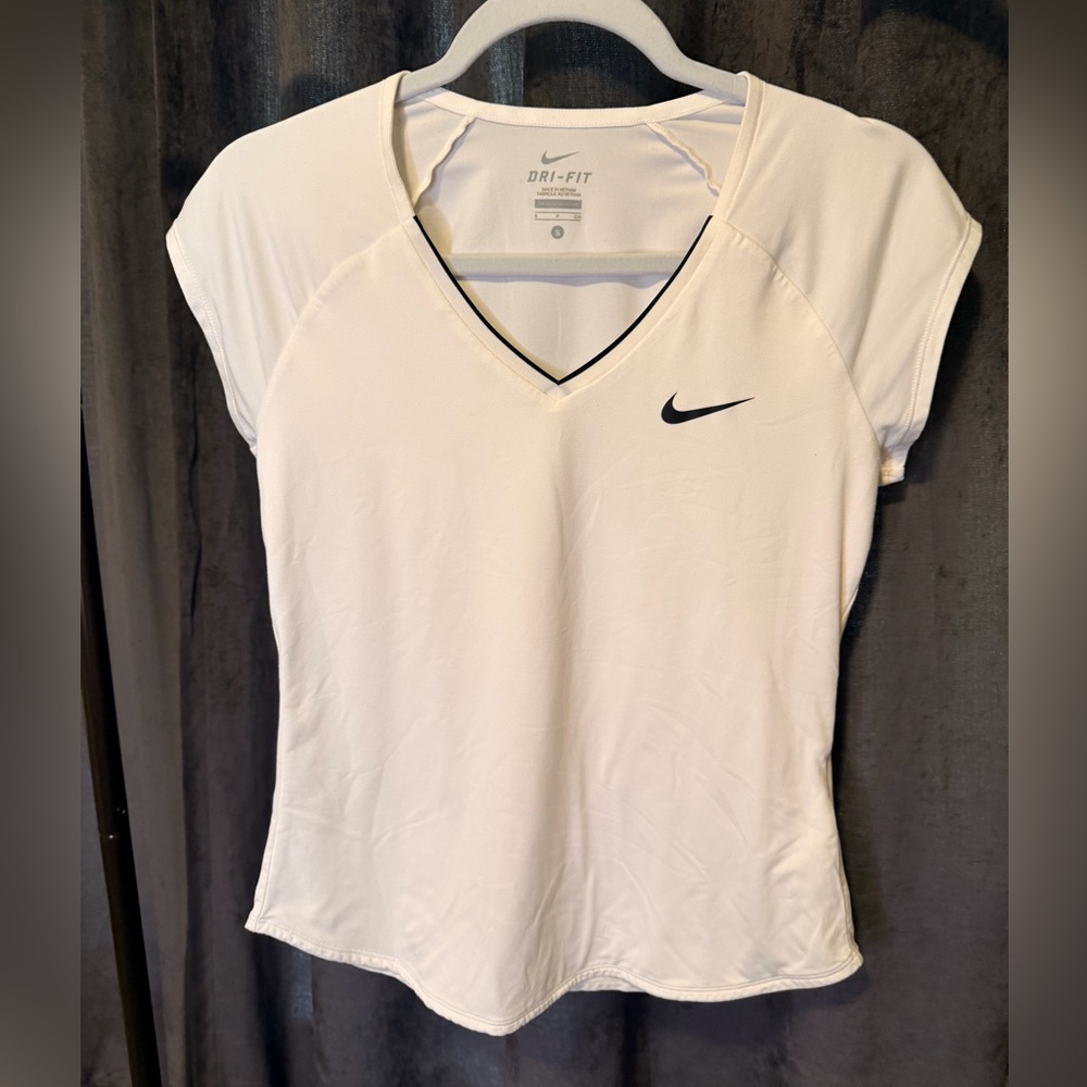 Nike Women's V-Neck White Tee